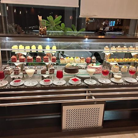 Naviti Warwick Al Khobar Hotel Luaran gambar