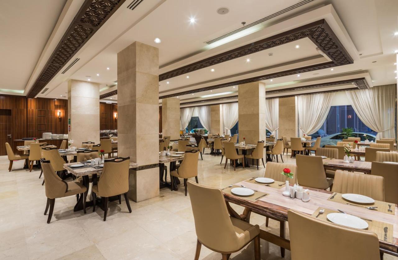 Naviti Warwick Al Khobar Hotel Luaran gambar