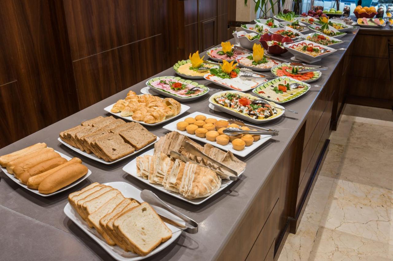 Naviti Warwick Al Khobar Hotel Luaran gambar