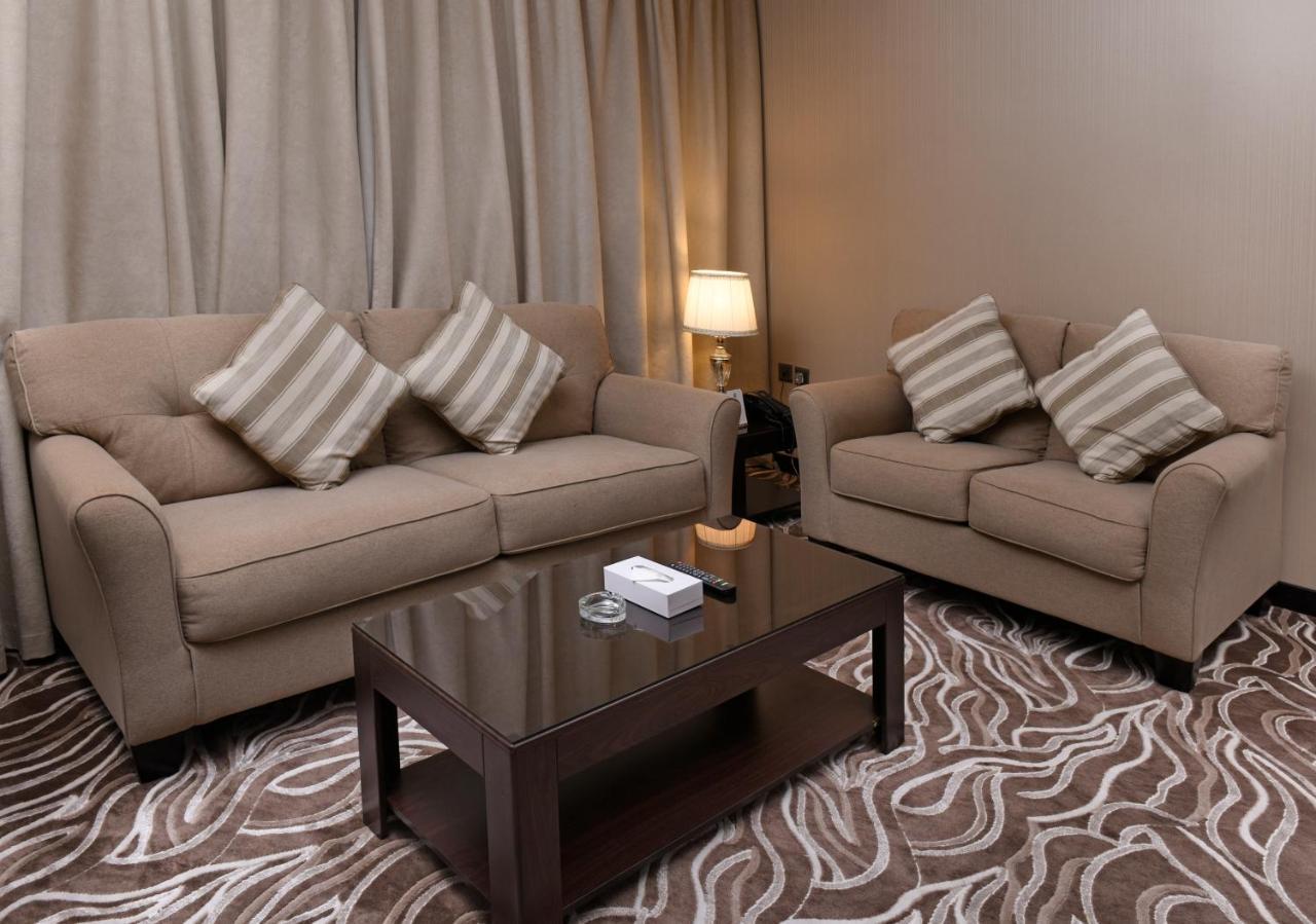 Naviti Warwick Al Khobar Hotel Luaran gambar