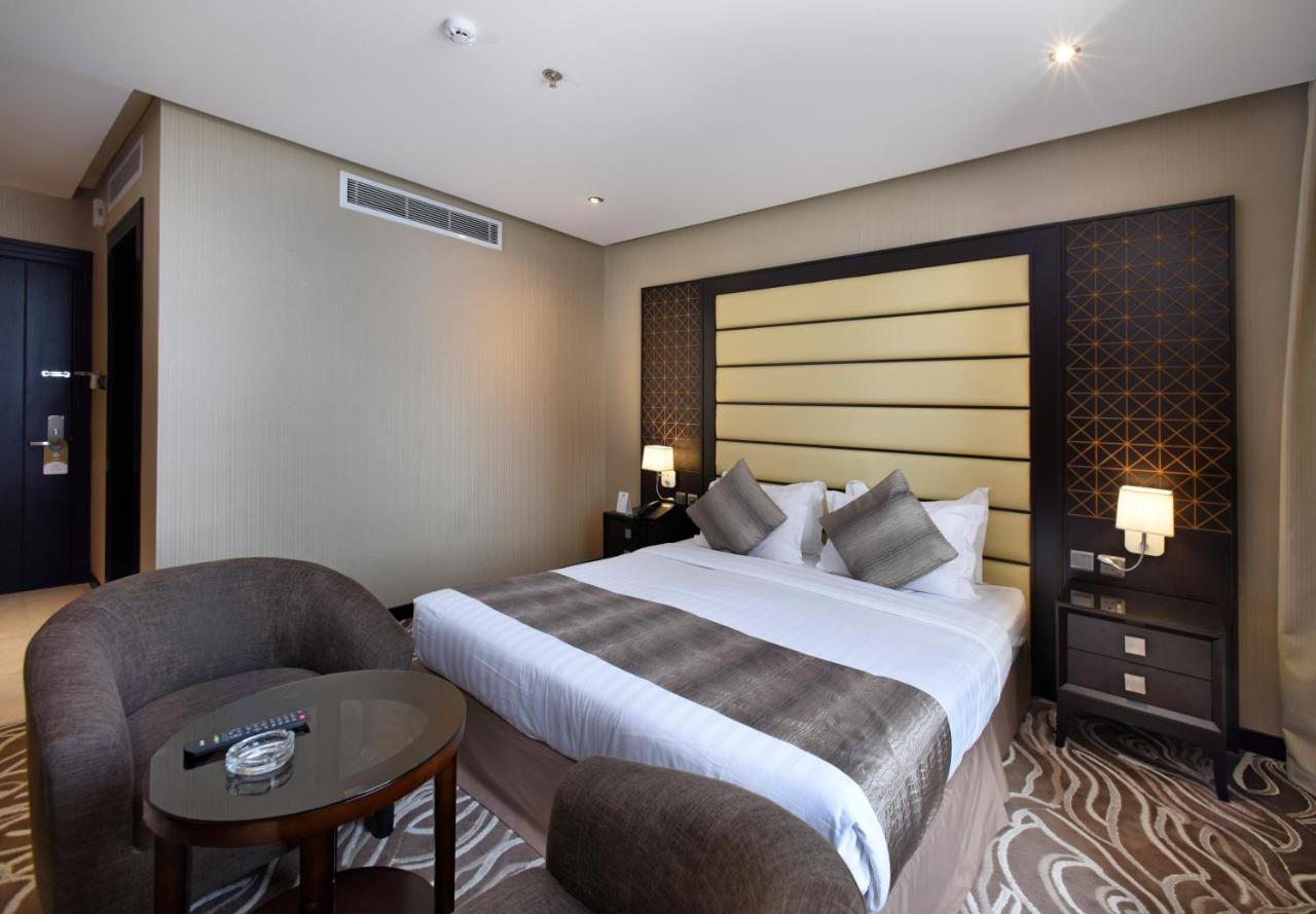 Naviti Warwick Al Khobar Hotel Luaran gambar